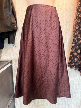 Abercrombie & Fitch Burgundy Maxi Skirt with Black Dot Print